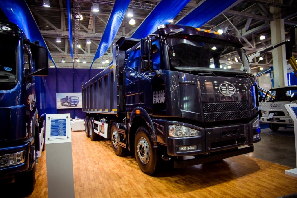 Самосвалы FAW J6 в наличии Самосвалы FAW J6 в наличии