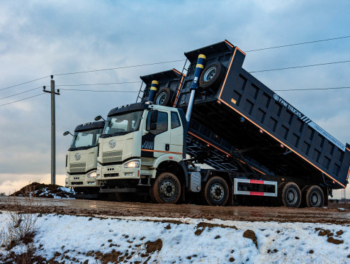 Самосвал FAW большей мощности